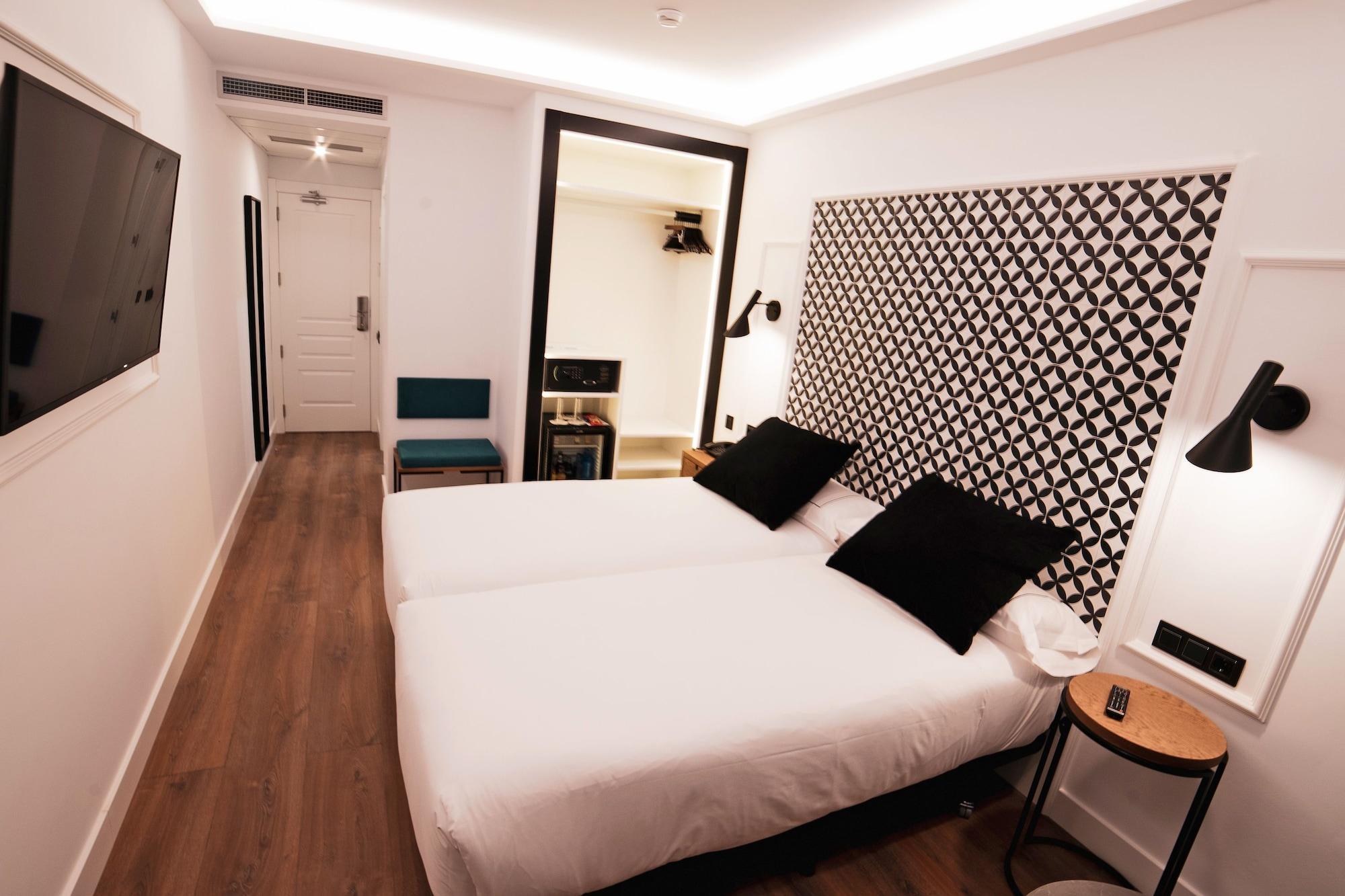 Hotel Colon Plaza باياذوليد المظهر الخارجي الصورة